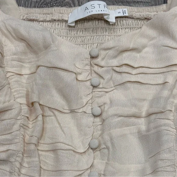 ASTR The Label Renaissance Cream Button Front Balloon Sleeve Top Women’s Small - Picture 6 of 8